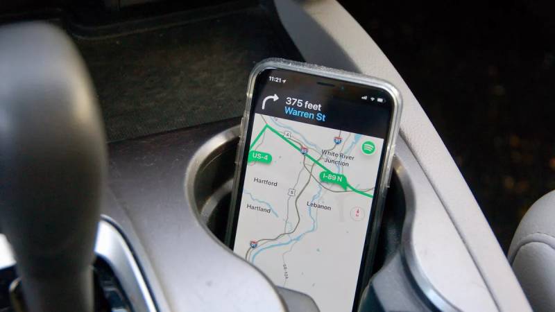 گزارش  دهی در نقشه Waze